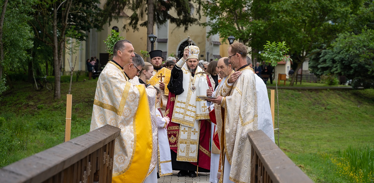 Read more about the article Emléksétány szentelés